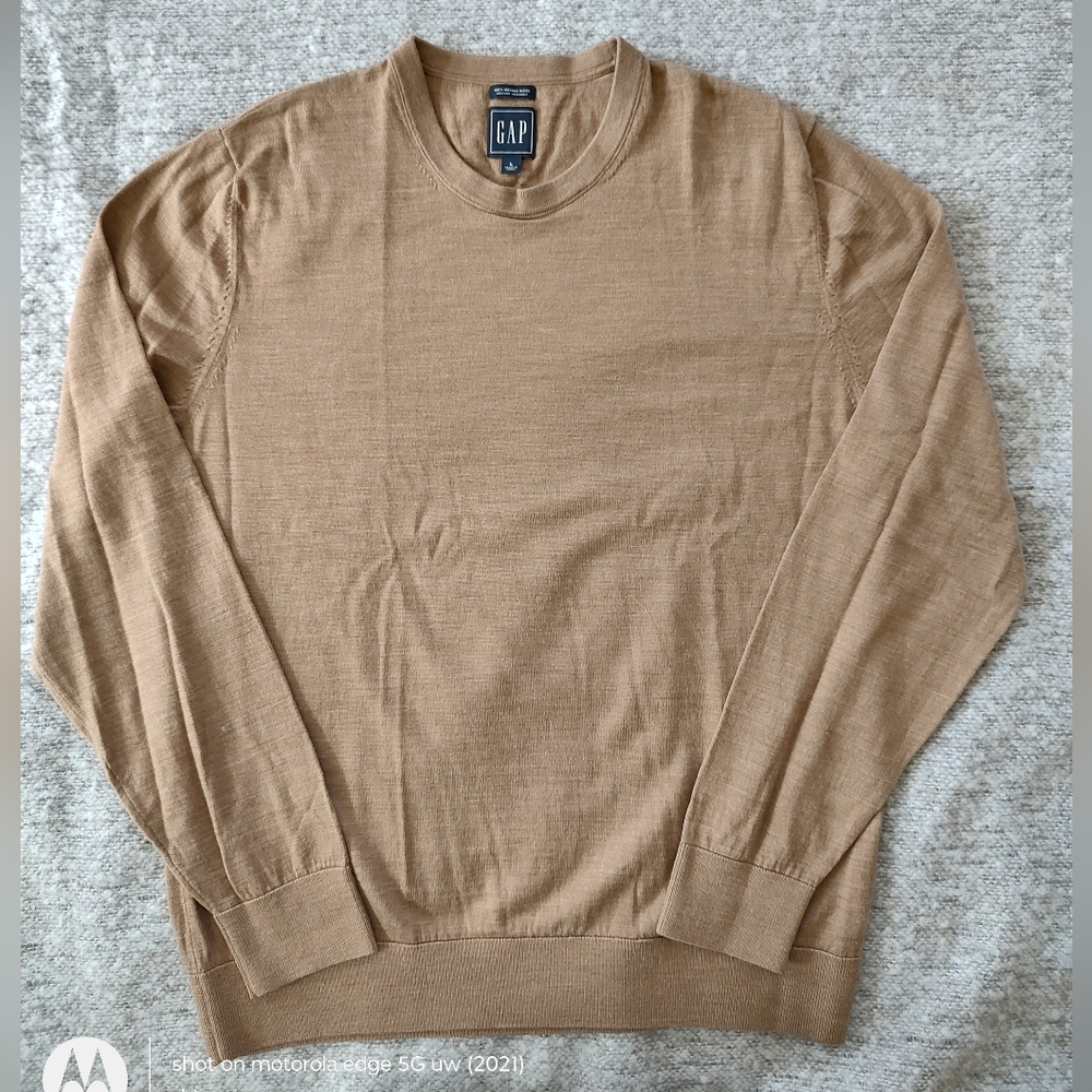 GAP Men Beige Crewneck Sweater Large
